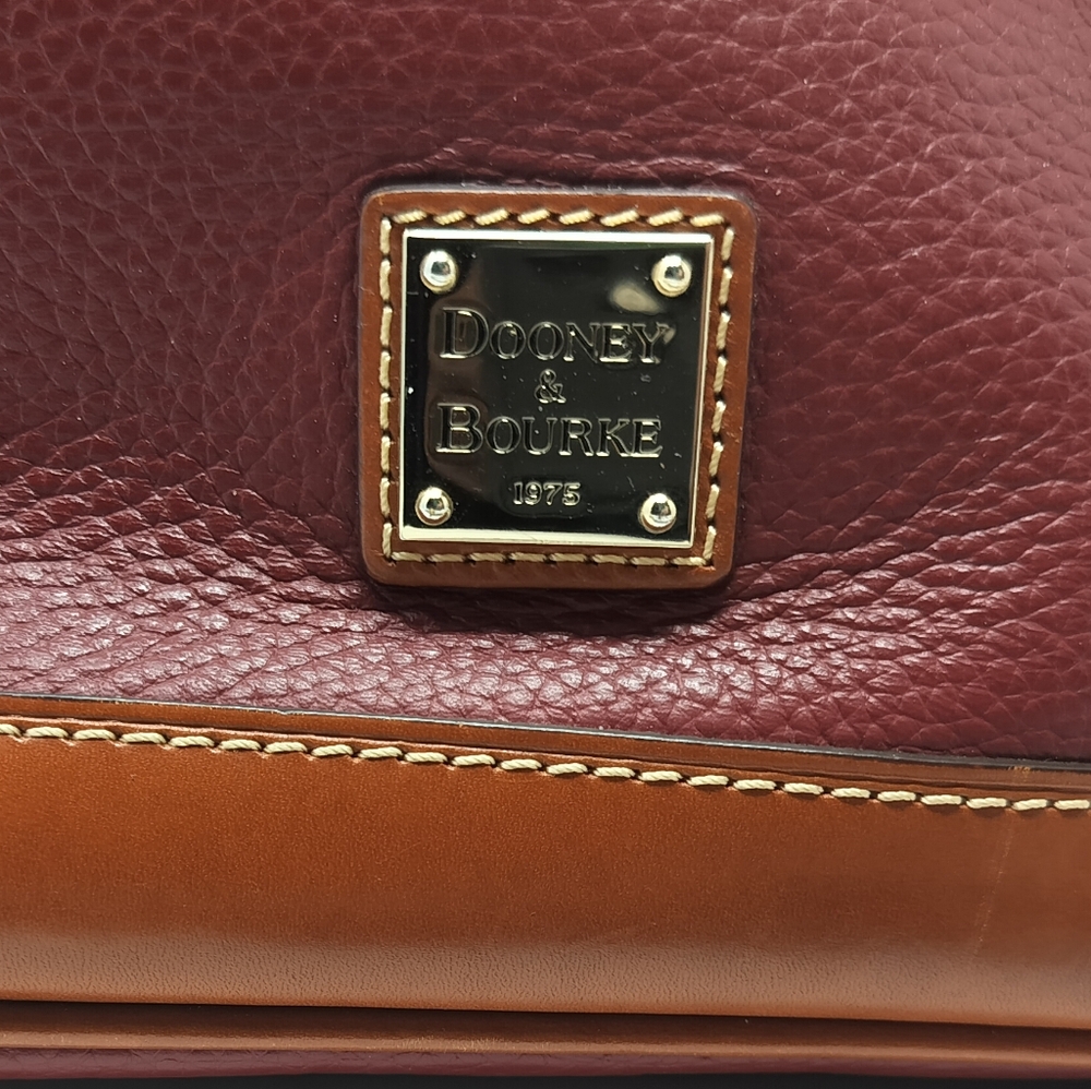 Dooney & Bourke Pebble Grain Zip Zip Satchel Bordeaux in great condition - Picture 2 of 16